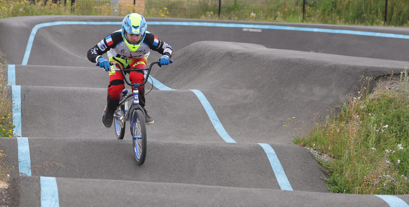équipements sportifs de proximité, pumptrack